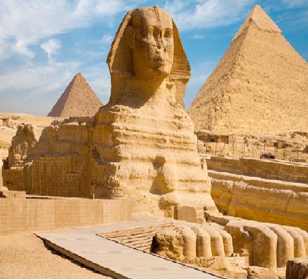 Les pyramides de Gizeh